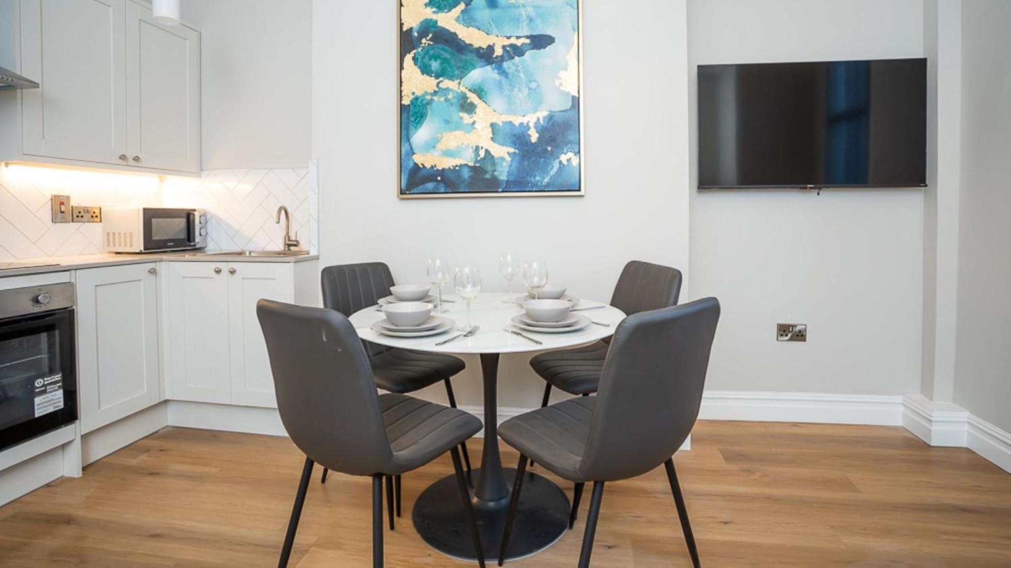 Modern 2 Bdr Apartment At Queens By Belfast City Breaks Exterior foto